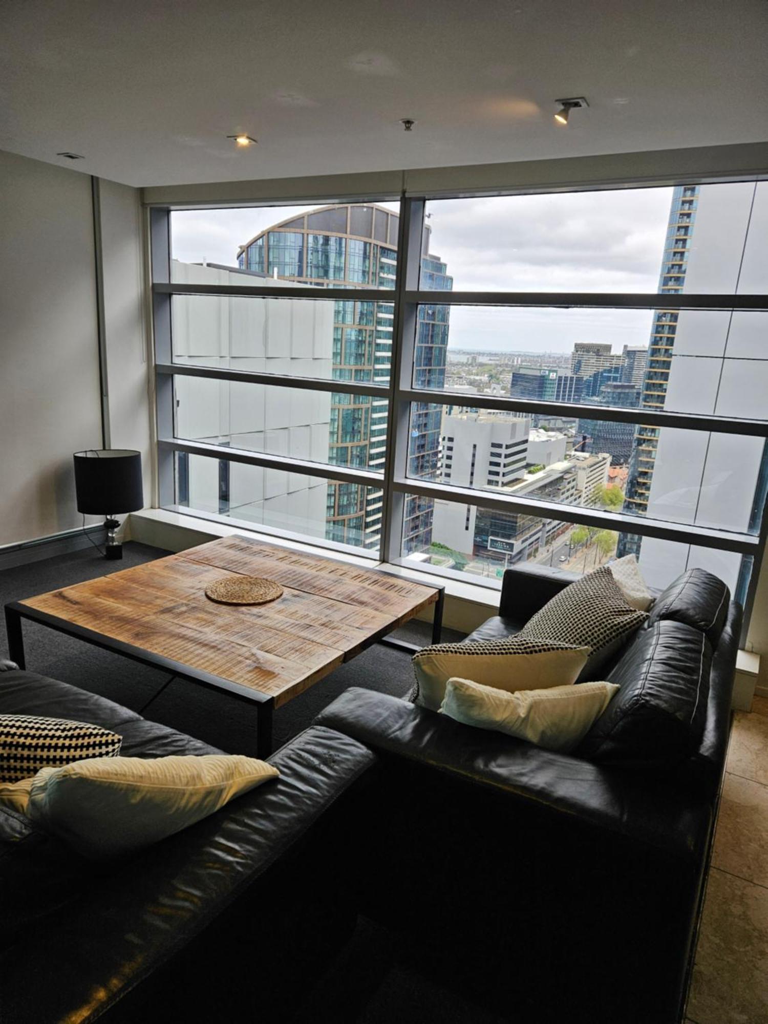 Chic Town House — Photos 3